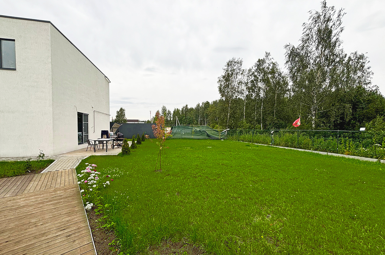 Дом 139,3 м² на участке 9,1 сот.