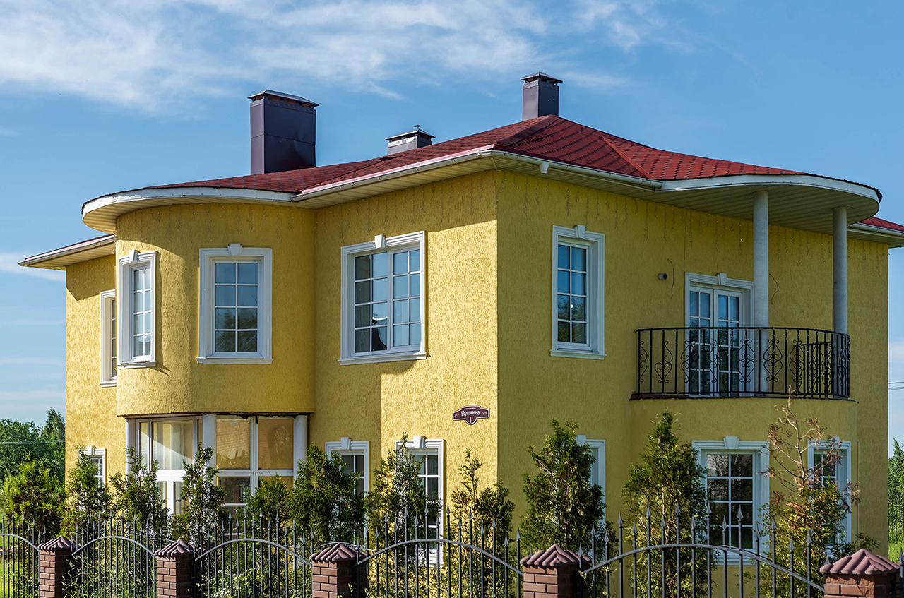 Дом 264 м² на участке 23,7 сот.