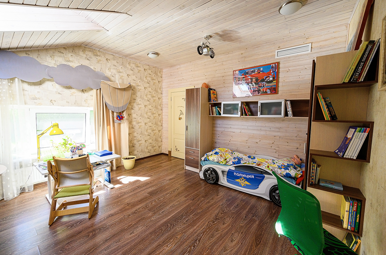 Дом 655,1 м² на участке 65 сот