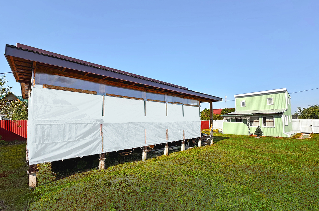 Дом 94,5 м² с гостевым домом 48 м² на участке 7,5 сот.