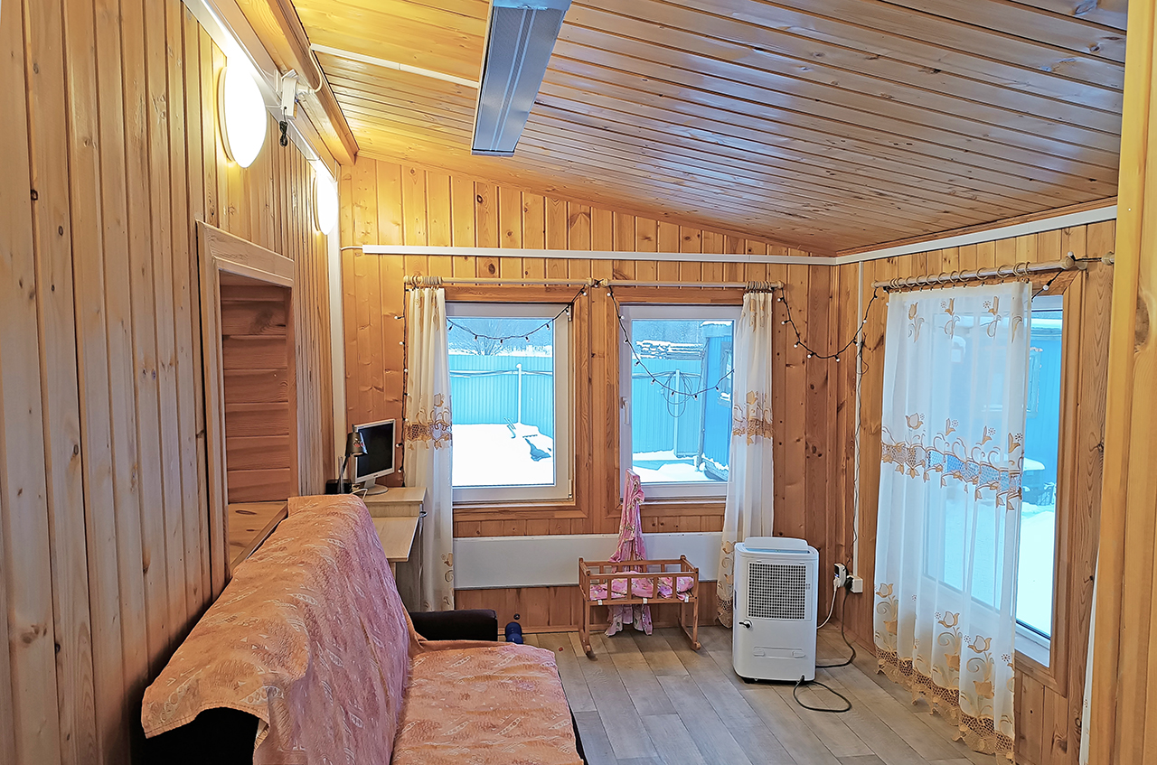 Дом 94,5 м² с гостевым домом 48 м² на участке 7,5 сот.